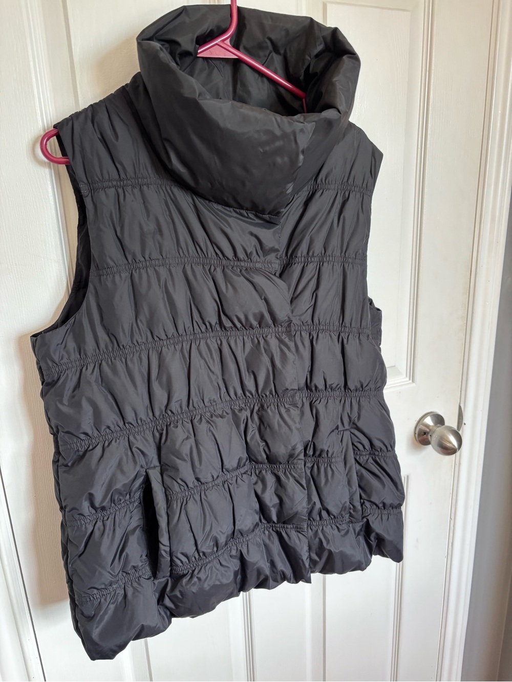 Eileen Fisher Down Puffer Vest Funnel Neck Asymmetric Black Quilted M